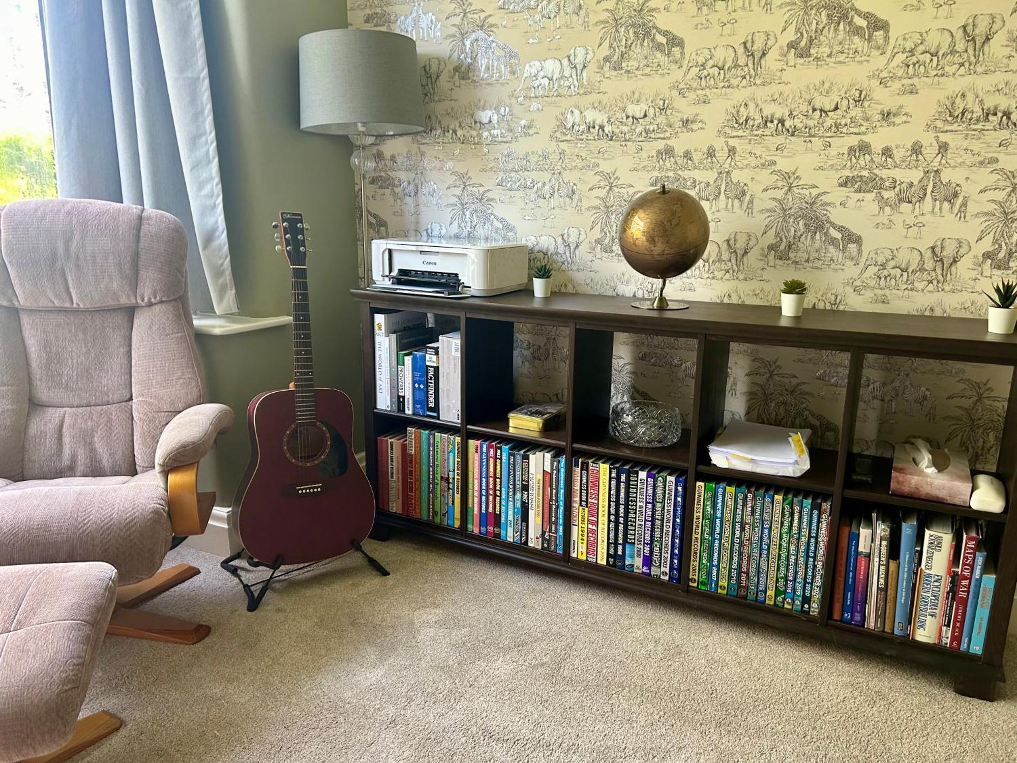 Lovely, Large Double Bedroom With Park View In Home Hazel Grove Extérieur photo