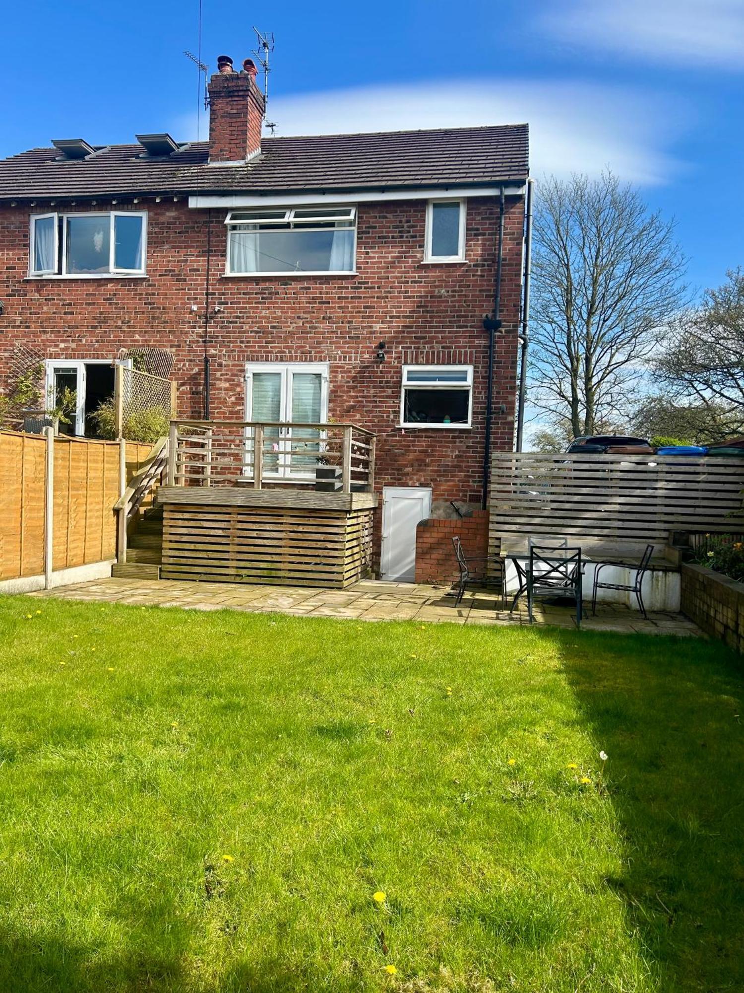 Lovely, Large Double Bedroom With Park View In Home Hazel Grove Extérieur photo